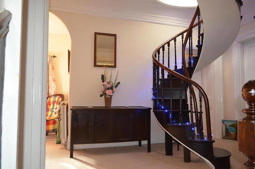The Priory B&B Whitchurch  Eksteriør bilde